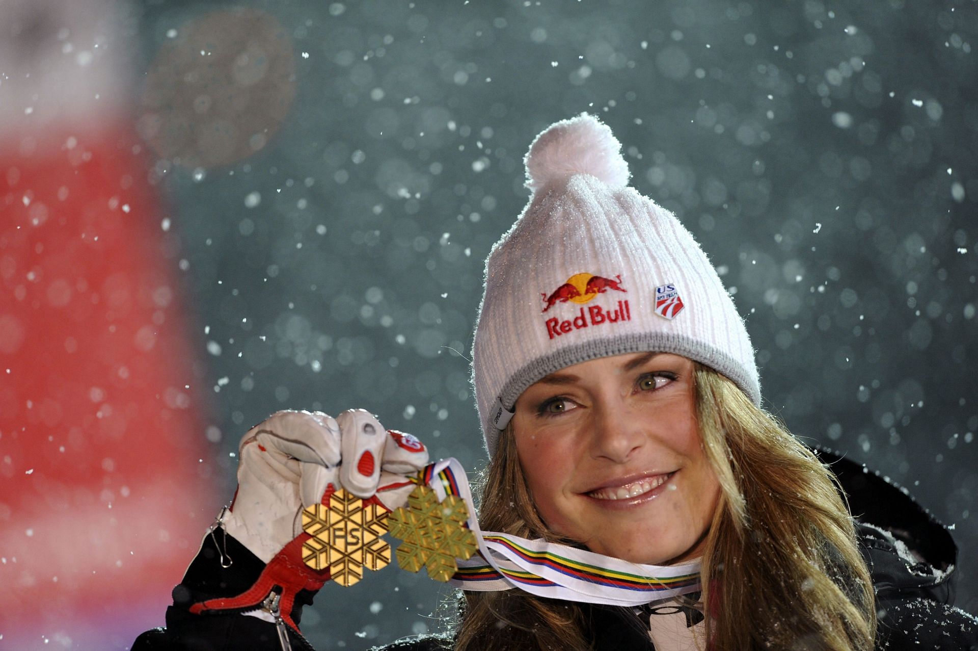 Lindsey Vonn at the 2009 Alpine FIS Ski World Championships - Source: Getty